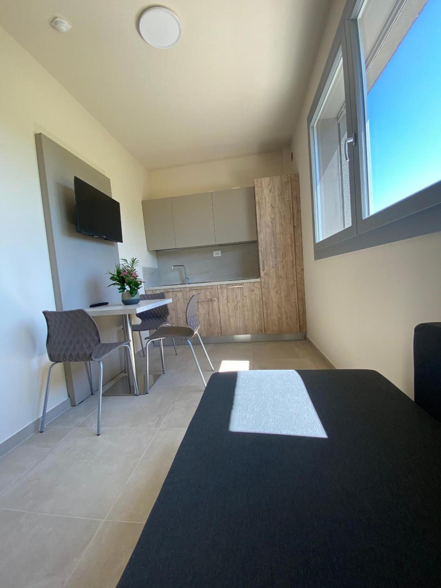 Residence Montefeltro La Torraccia Εξωτερικό φωτογραφία